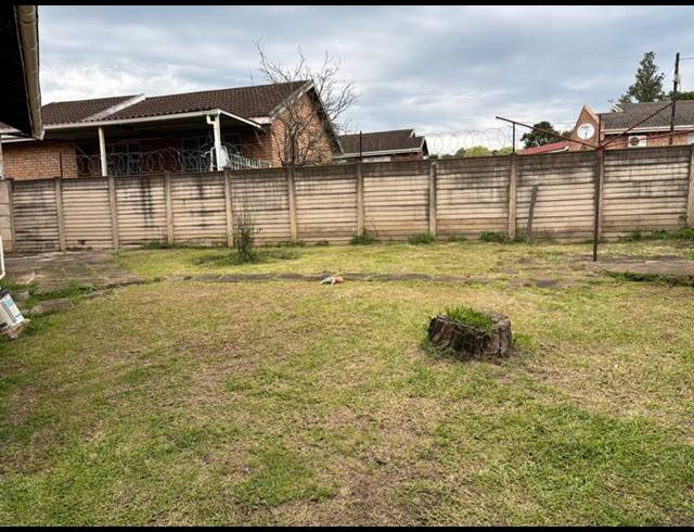 2 BEDROOM PROPERTY TO RENT IN FILLAN PARK